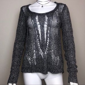 Simply Vera By: Vera Wang gray sweater